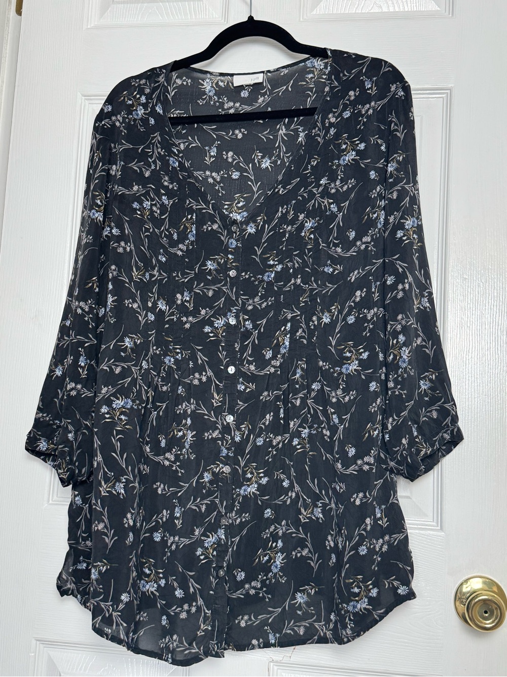 J. Jill Black Floral Button-Front Blouse with Blue and Cream Accents-Size XL